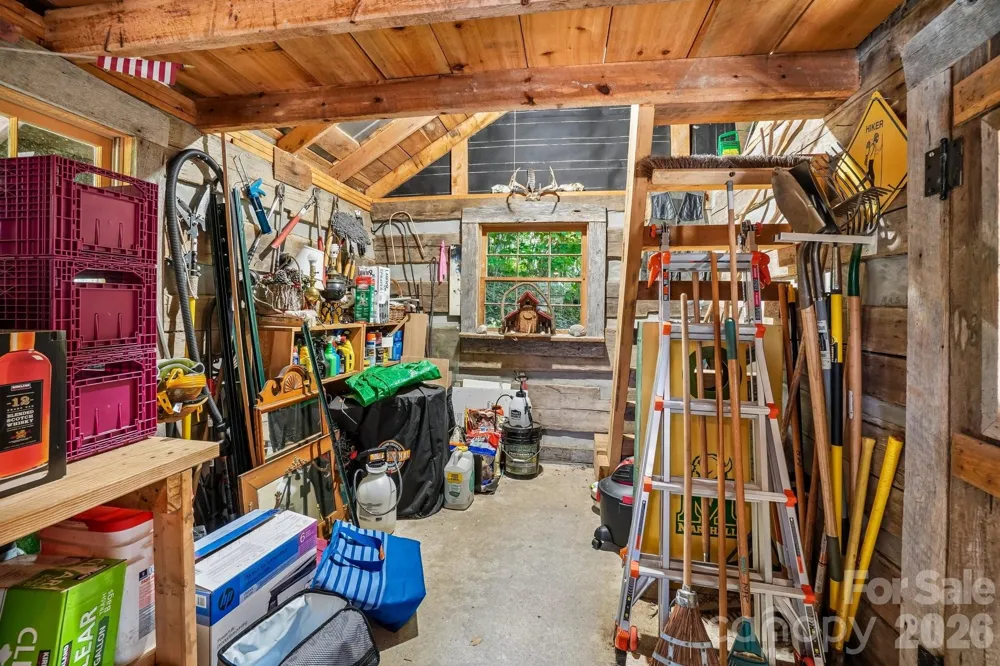 311 Wonderly Lane Mars Hill, NC 28754