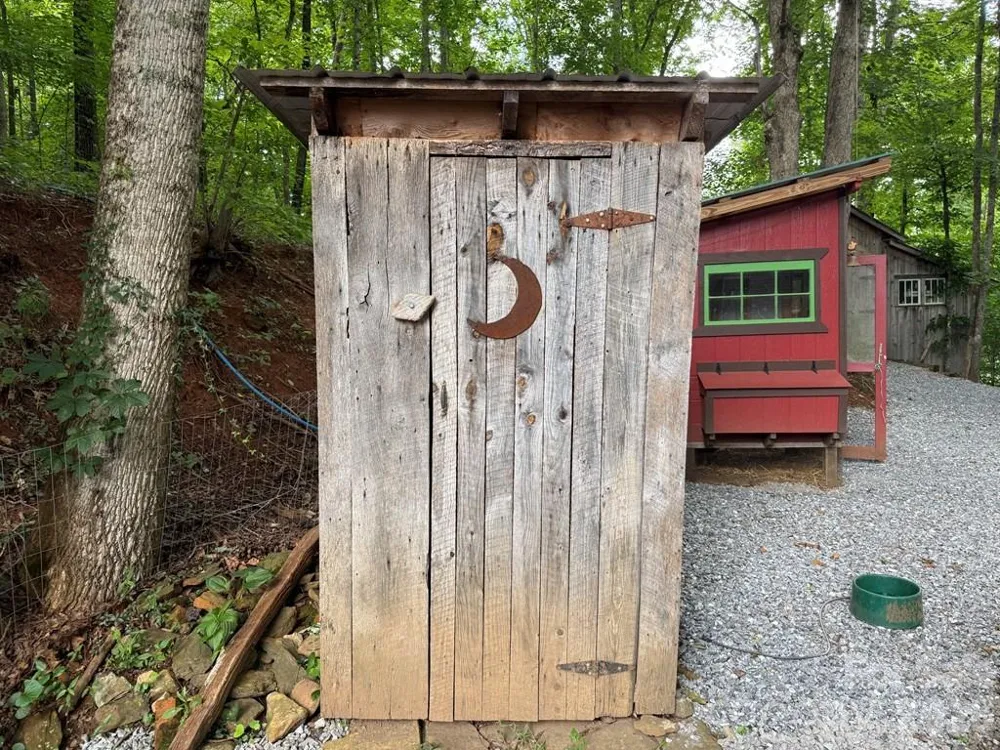 206 Bethabara Loop Hayesville, NC 28904