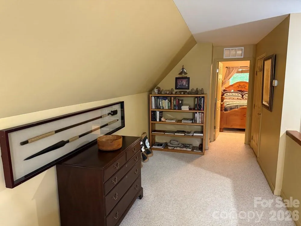 206 Bethabara Loop Hayesville, NC 28904