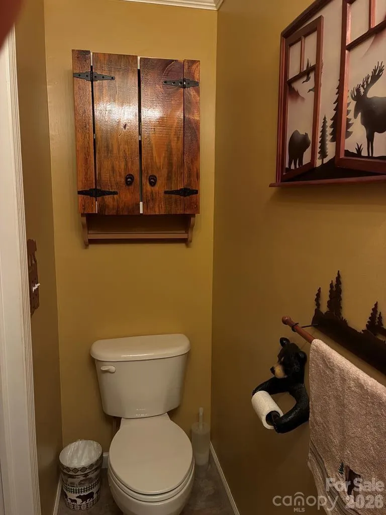 206 Bethabara Loop Hayesville, NC 28904