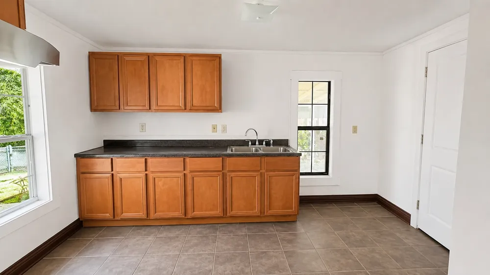 1001 Tony Lee Street Seguin, TX 78155