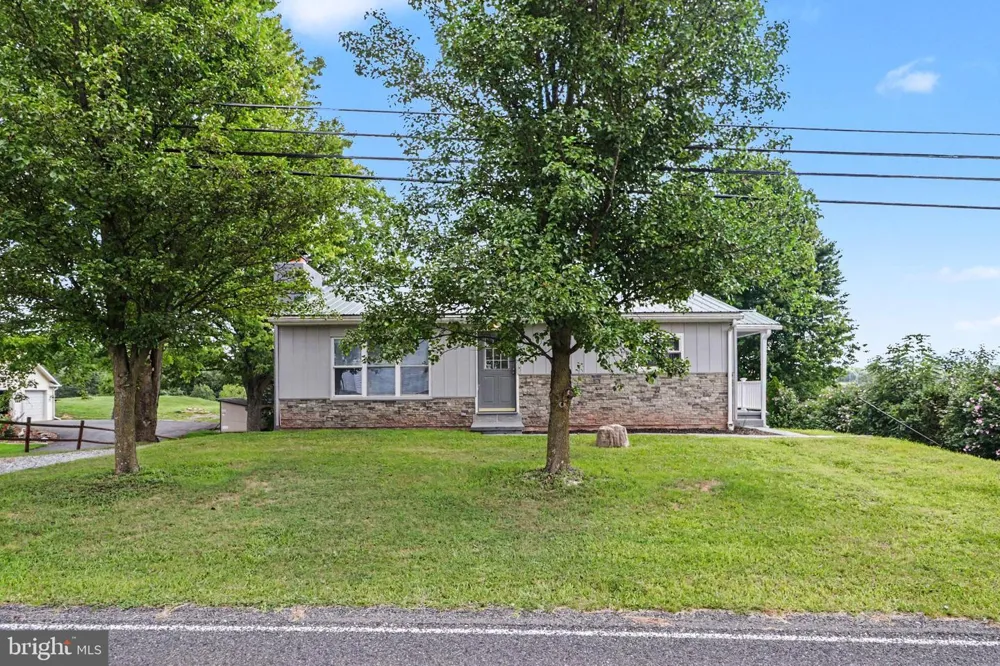 45 WINDY HILL ROAD Shermans Dale, PA 17090