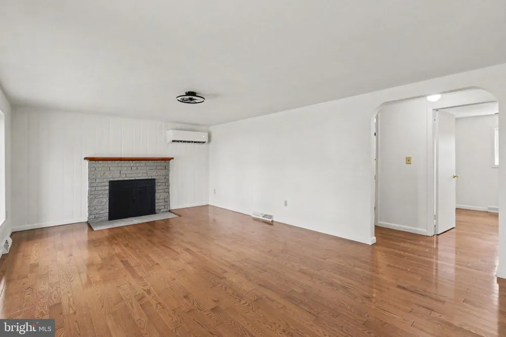 45 WINDY HILL ROAD Shermans Dale, PA 17090