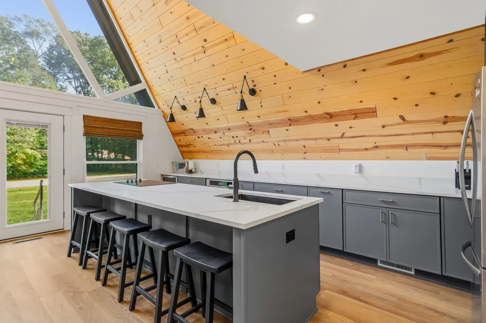 3914 Arrowhead Trail Allegan, MI 49010