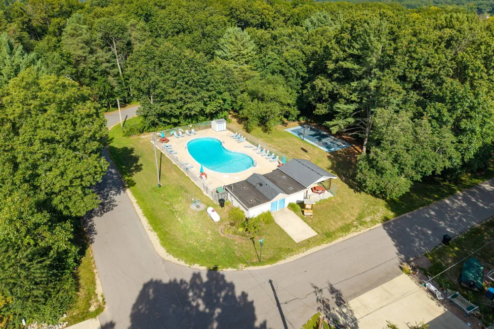 3914 Arrowhead Trail Allegan, MI 49010