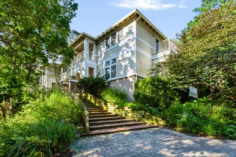 18400 Dunecrest Drive #6