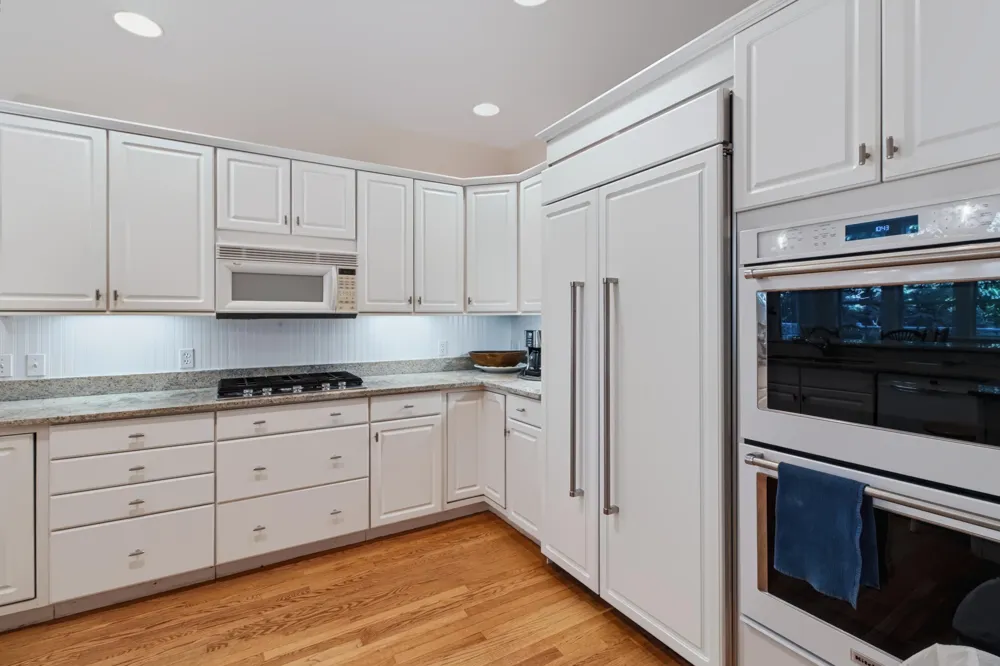 18400 Dunecrest Drive #6 New Buffalo, MI 49117