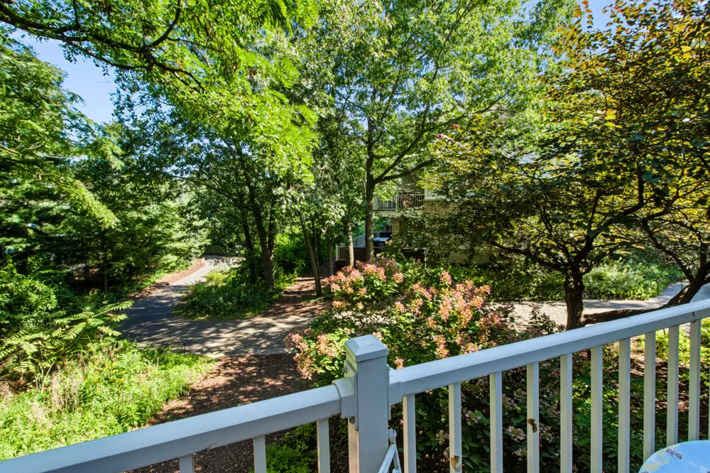 18400 Dunecrest Drive #6 New Buffalo, MI 49117