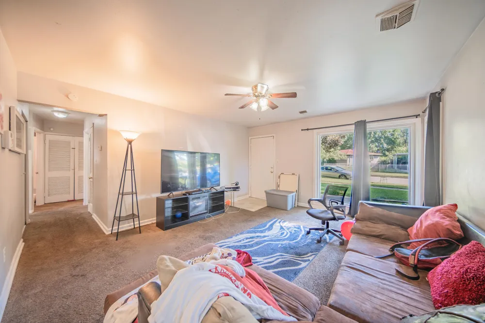 1810 Carol Ann Avenue Ypsilanti, MI 48198