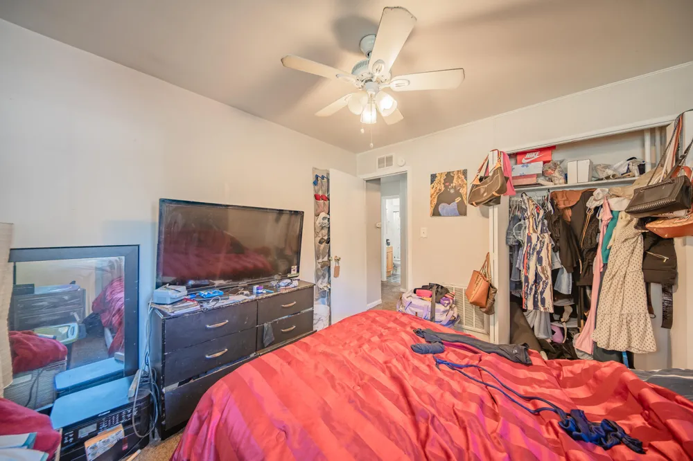 1810 Carol Ann Avenue Ypsilanti, MI 48198