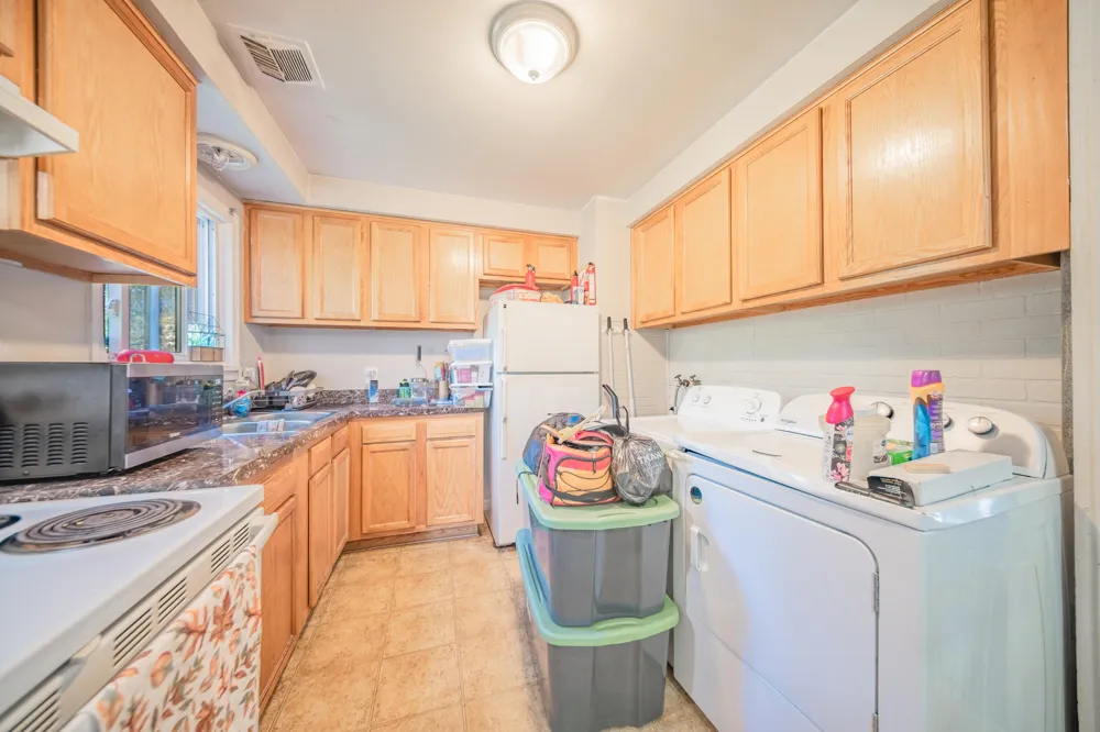 1810 Carol Ann Avenue Ypsilanti, MI 48198