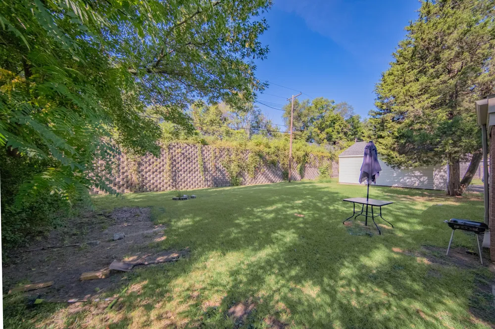 1810 Carol Ann Avenue Ypsilanti, MI 48198