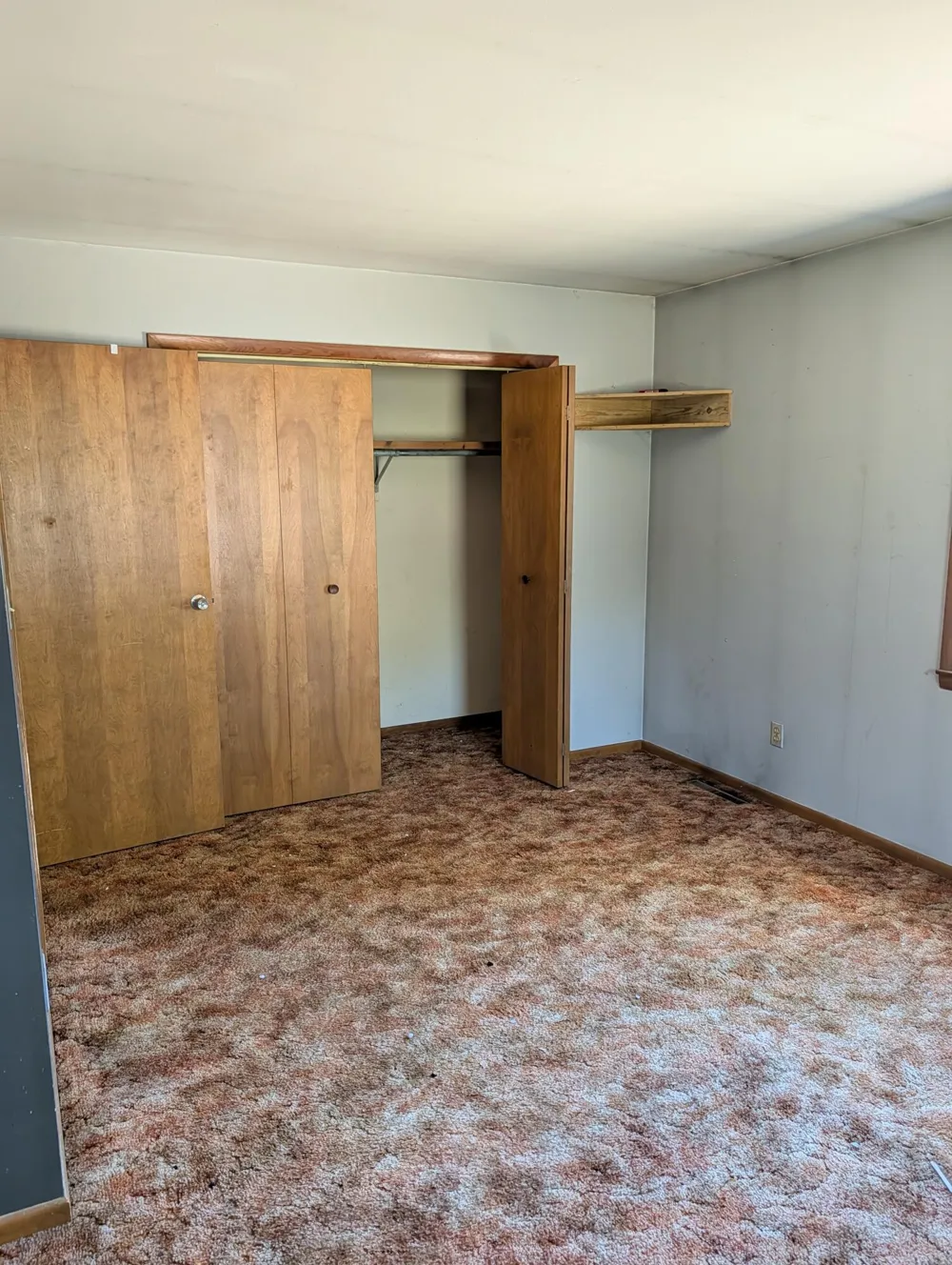 1963 Lincoln Road Ludington, MI 49431