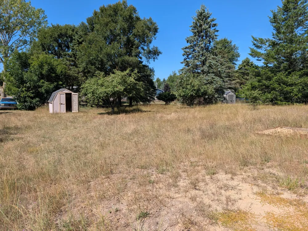 1963 Lincoln Road Ludington, MI 49431