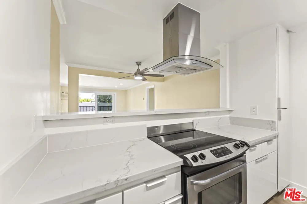 2901 4th Street #213 Santa Monica, CA 90405