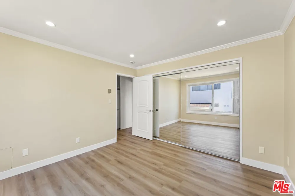 2901 4th Street #213 Santa Monica, CA 90405