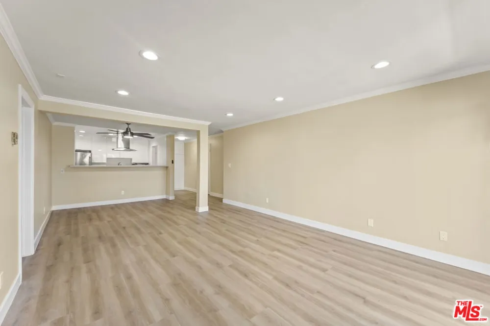 2901 4th Street #213 Santa Monica, CA 90405