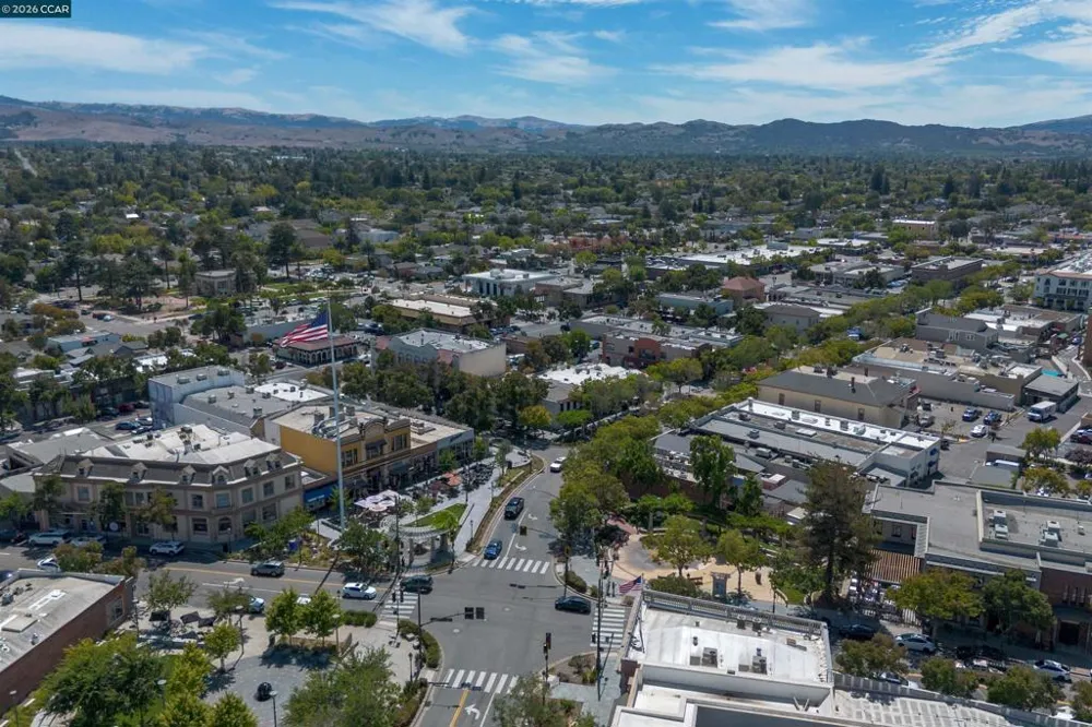 335 Scott St Livermore, CA 94551