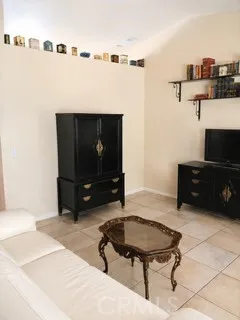 2570 Harlan Redding, CA 96003