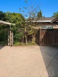 2570 Harlan Redding, CA 96003