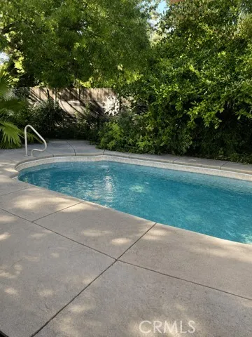 2570 Harlan Redding, CA 96003