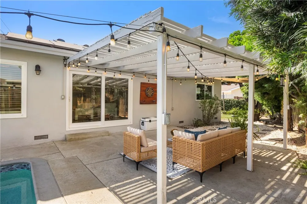 11305 Groveside Whittier, CA 90604