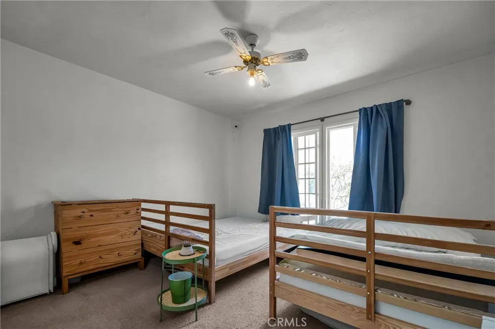 15725 La Salle Avenue Gardena, CA 90247