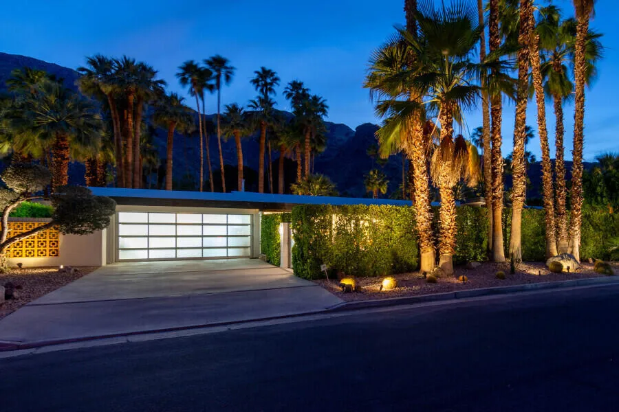 819 High Road Palm Springs, CA 92262