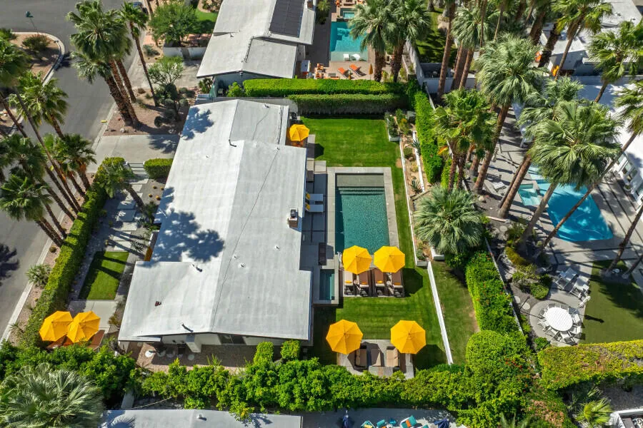 819 High Road Palm Springs, CA 92262