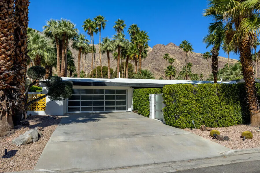 819 High Road Palm Springs, CA 92262