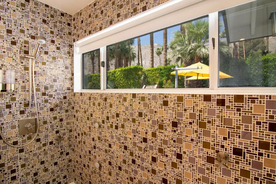 819 High Road Palm Springs, CA 92262
