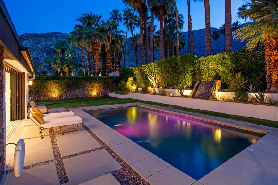 819 High Road Palm Springs, CA 92262