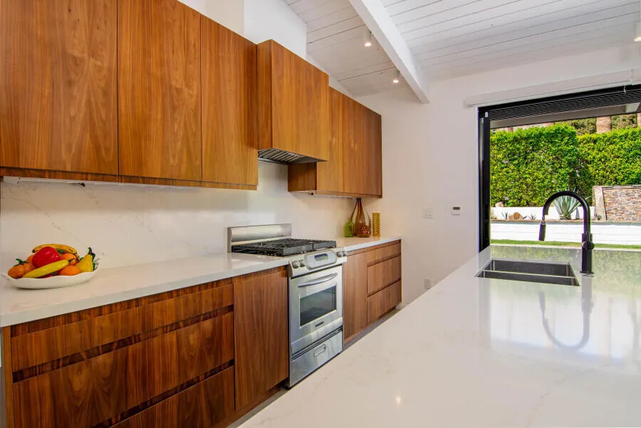 819 High Road Palm Springs, CA 92262