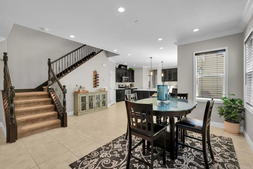21415 Riding Trail Drive Escondido, CA 92029