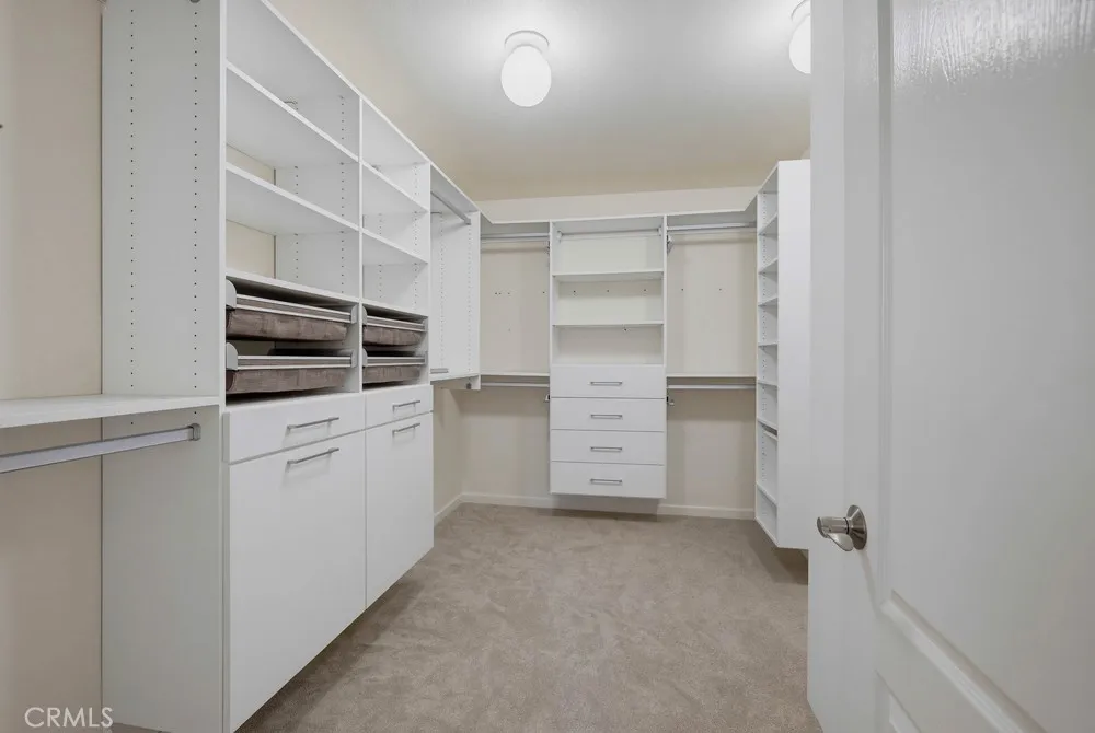 16 Lehigh Aisle Irvine, CA 92612