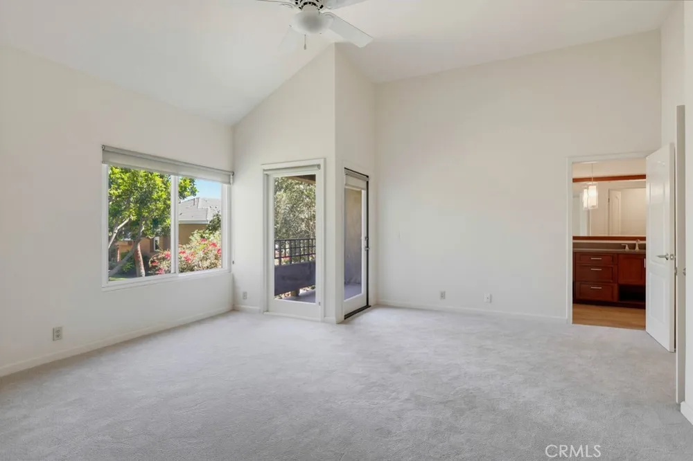 16 Lehigh Aisle Irvine, CA 92612