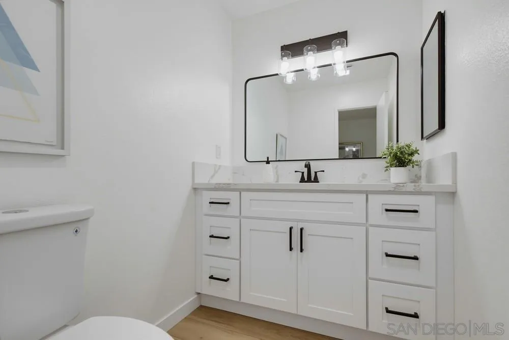 7200 Melody Lane #2 La Mesa, CA 91942