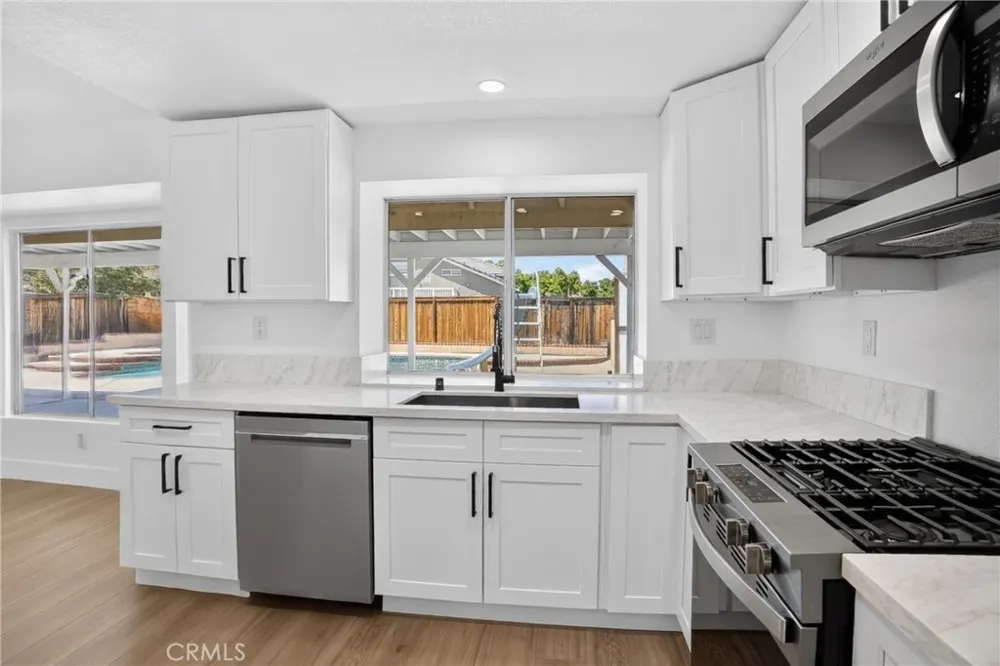37127 Daisy Street Palmdale, CA 93550
