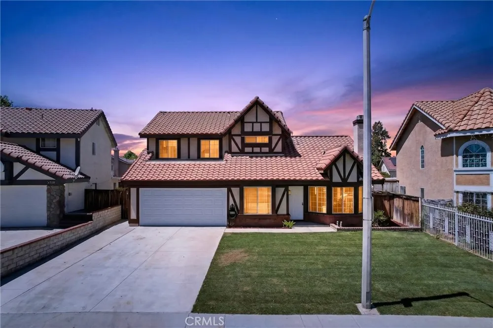 37127 Daisy Street Palmdale, CA 93550