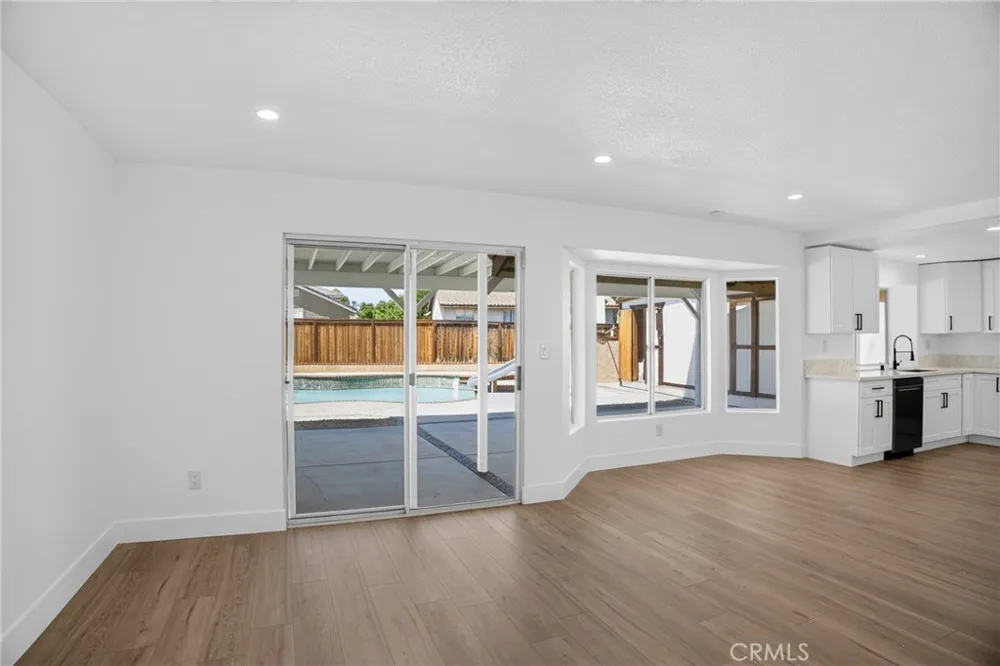 37127 Daisy Street Palmdale, CA 93550