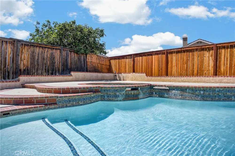 37127 Daisy Street Palmdale, CA 93550