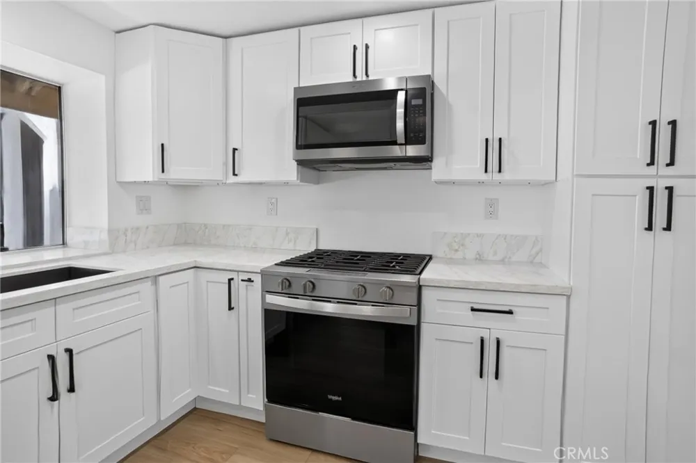 37127 Daisy Street Palmdale, CA 93550