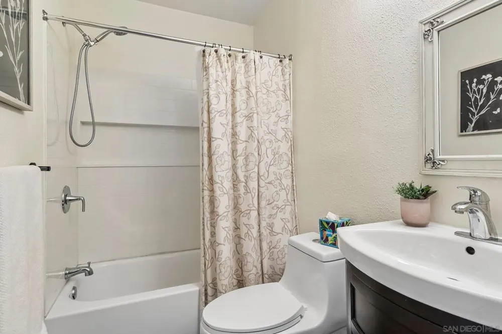 598 Tam O Shanter Dr San Marcos, CA 92069