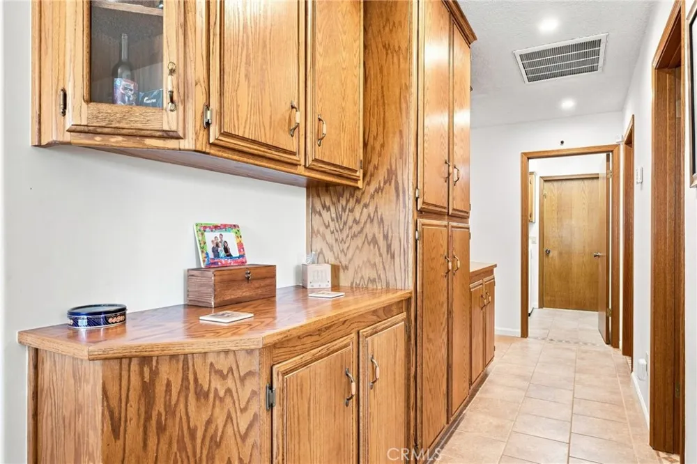 5101 Dewalt Bakersfield, CA 93308