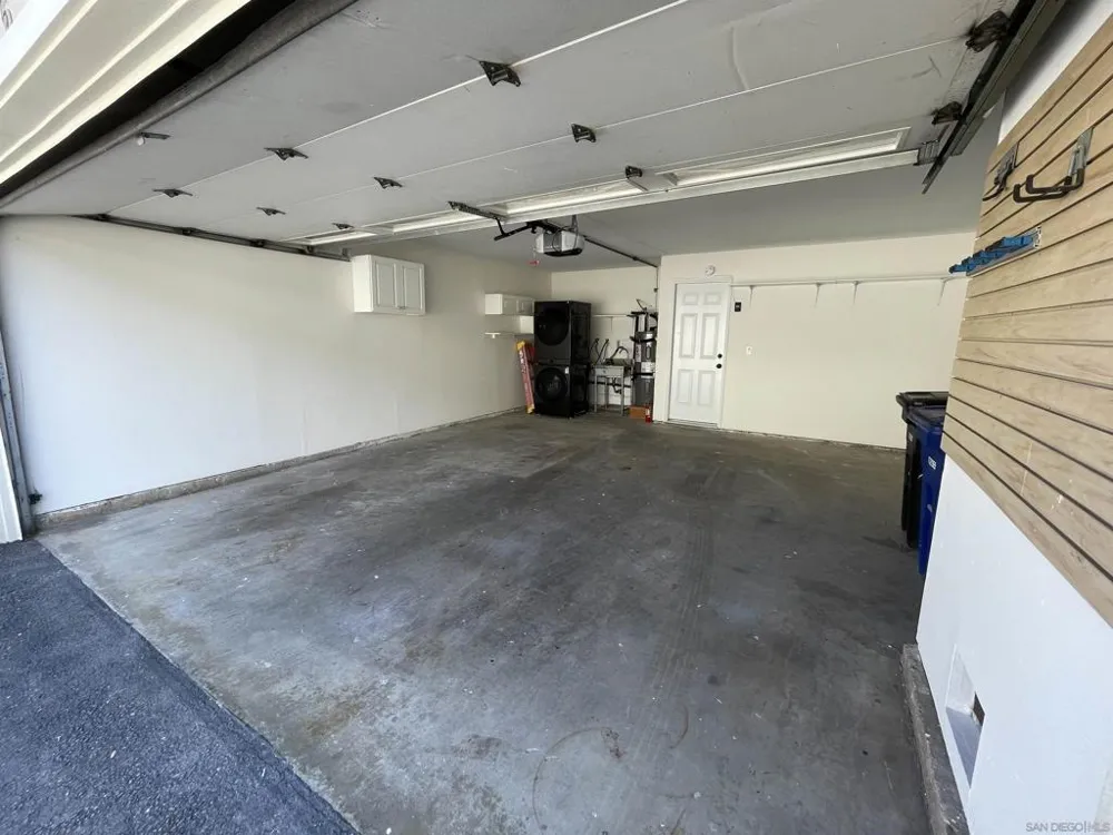 9595 Easter Way #5 San Diego, CA 92121