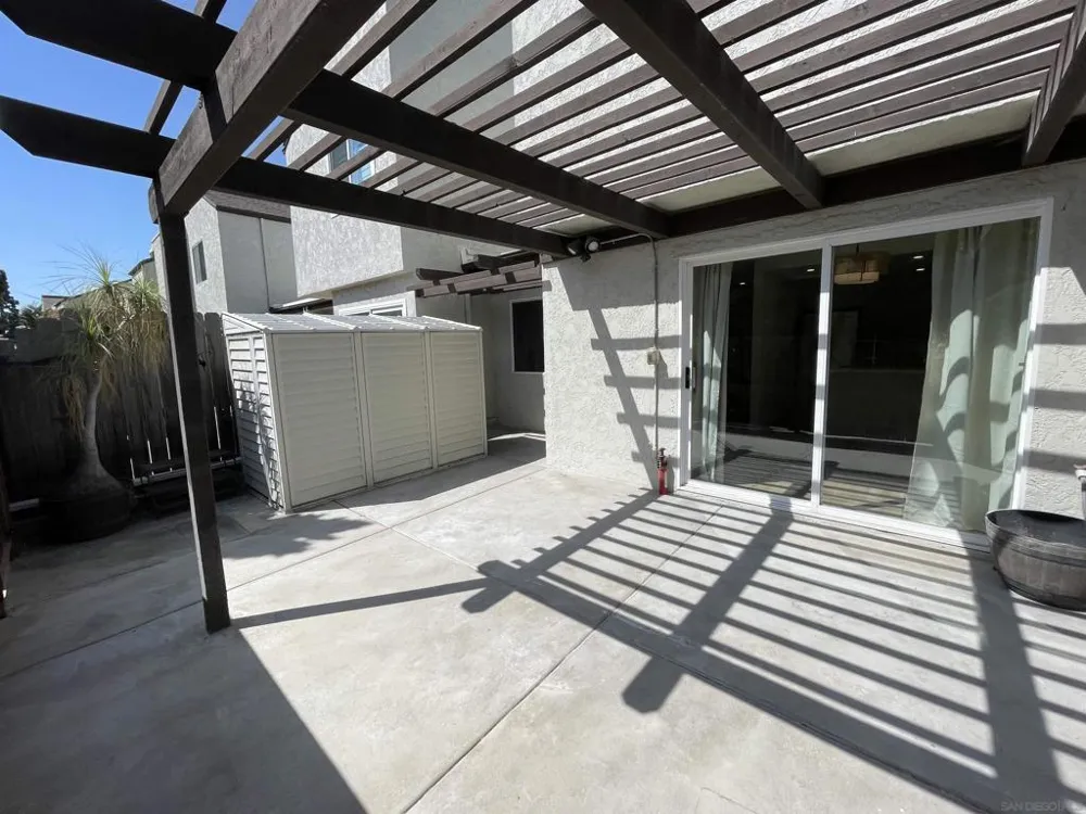 9595 Easter Way #5 San Diego, CA 92121