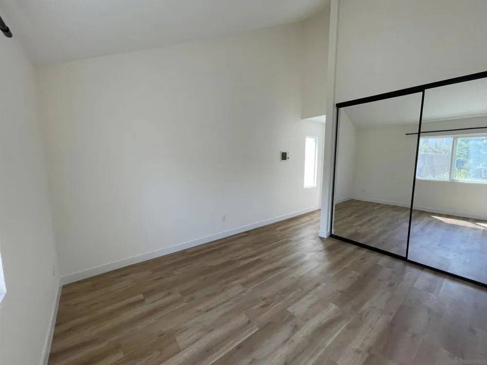 9595 Easter Way #5 San Diego, CA 92121