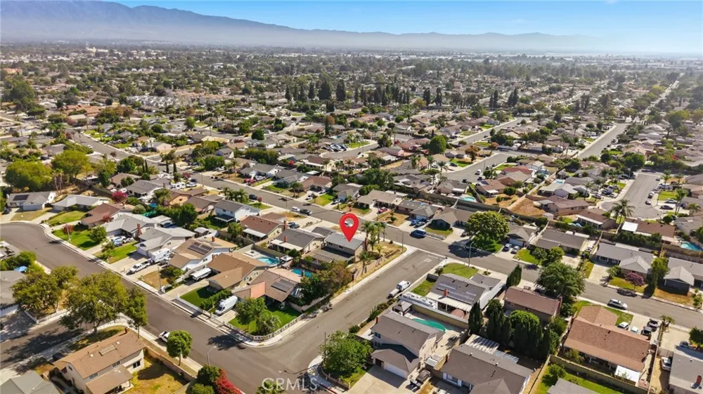 1486 S Cypress Avenue Ontario, CA 91762