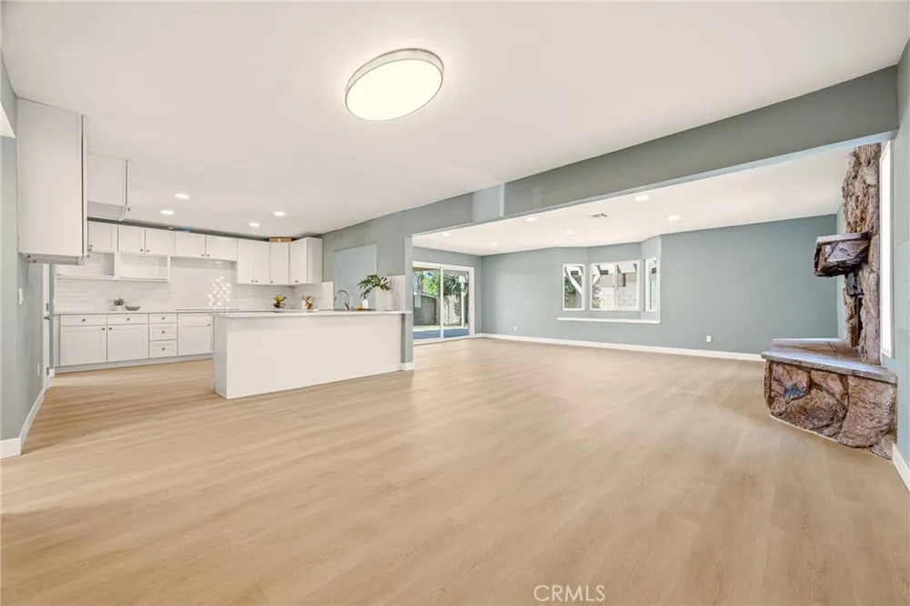 1486 S Cypress Avenue Ontario, CA 91762