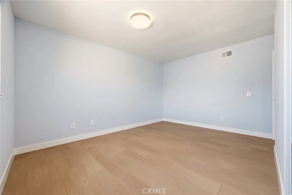 1486 S Cypress Avenue Ontario, CA 91762